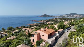  Maison � vendre 7 pi�ces 215 m�