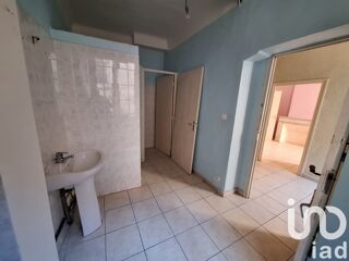  Immeuble � vendre 151 m�