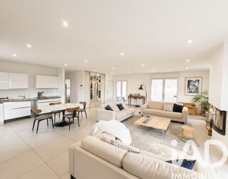  Maison � vendre 9 pi�ces 231 m�