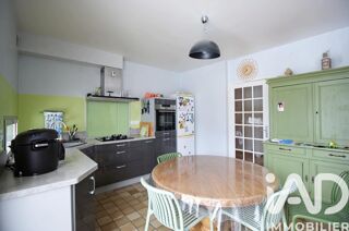  Villa � vendre 9 pi�ces 215 m�