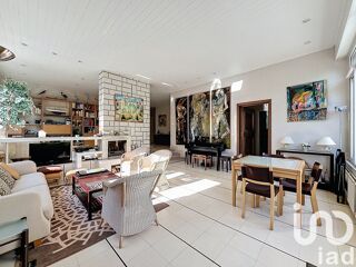  Villa  vendre 7 pices 141 m