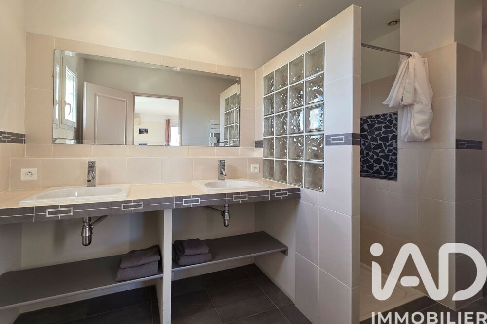 � vendre  Maison Beaucaire (30300)