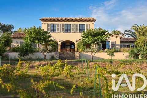   Vente Maison/villa 8 pi�ces Maison - 8 pi�ce(s) - 425 m�