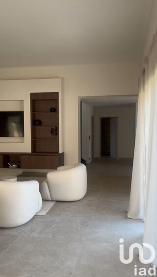  Villa  vendre 7 pices 251 m