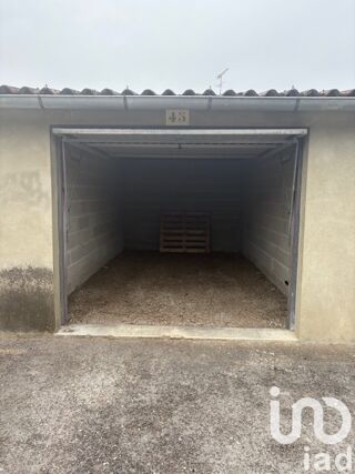  Parking / Garage � vendre 15 m�