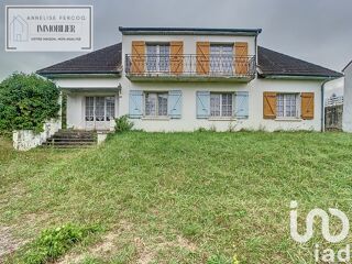  Maison  vendre 15 + pices 240 m