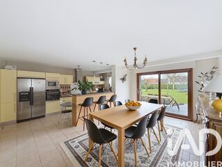  Maison � vendre 7 pi�ces 165 m�