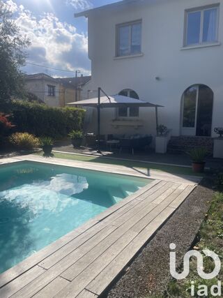  Maison  vendre 6 pices 207 m