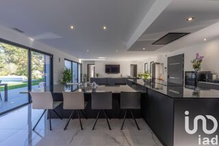  Maison  vendre 6 pices 184 m