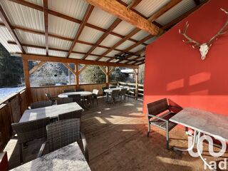  Maison  vendre 15 + pices 310 m