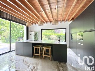  Maison � vendre 7 pi�ces 204 m�