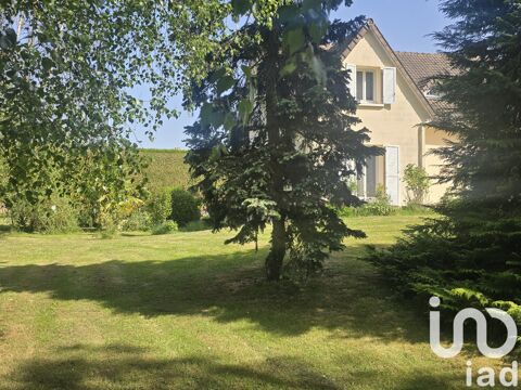   Vente Maison/villa 8 pi�ces Maison - 8 pi�ce(s) - 203 m�