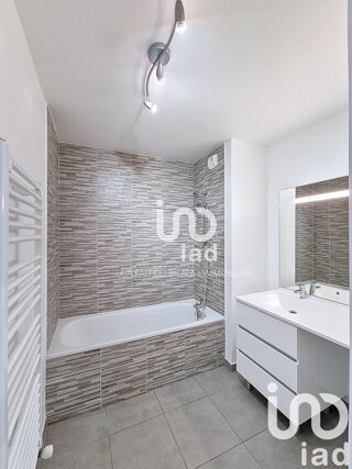  Appartement � vendre 4 pi�ces 80 m�