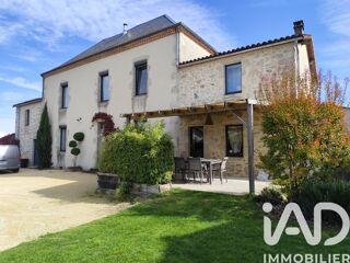  Maison  vendre 8 pices 180 m