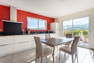  Villa � vendre 6 pi�ces 165 m�