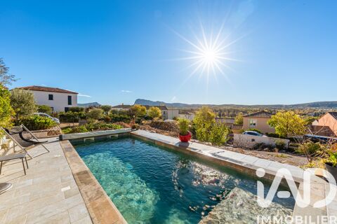   Vente Maison d'architecte 4 pi�ces Villa - 4 pi�ce(s) - 133 m�