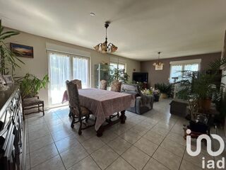  Maison  vendre 8 pices 174 m