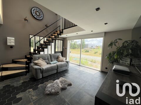   Vente Maison/villa 9 pi�ces Maison - 9 pi�ce(s) - 360 m�