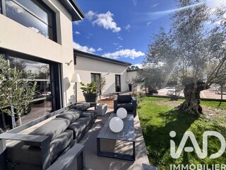  Villa � vendre 5 pi�ces 228 m�