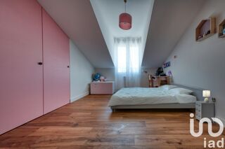  Villa � vendre 9 pi�ces 330 m�