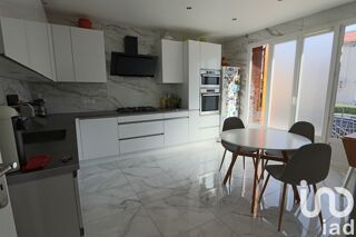  Maison  vendre 7 pices 151 m