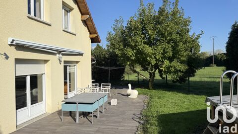   Vente Maison/villa 7 pices Maison - 7 pice(s) - 165 m