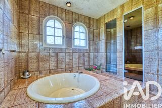  Maison � vendre 10 pi�ces 283 m�