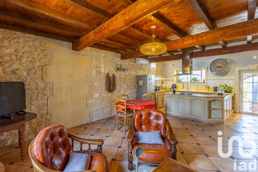  vendre  Maison Fontvieille (13990)