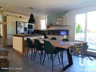  Maison  vendre 8 pices 246 m