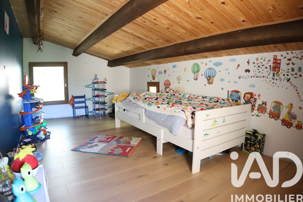 � vendre  Maison La Roche-sur-le-Buis (26170)