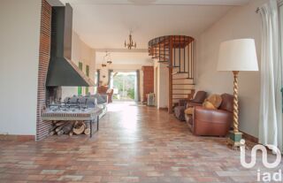  Maison � vendre 7 pi�ces 230 m�