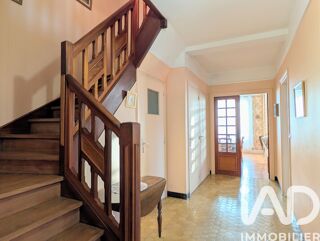  Maison � vendre 9 pi�ces 196 m�