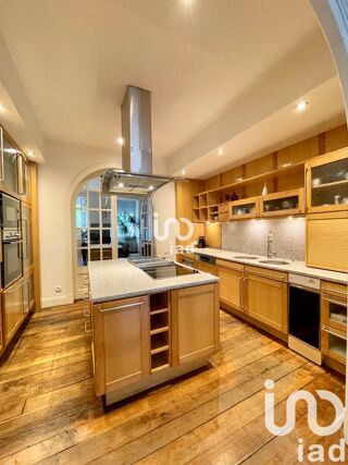  Maison  vendre 5 pices 527 m