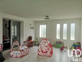  Maison  vendre 6 pices 166 m