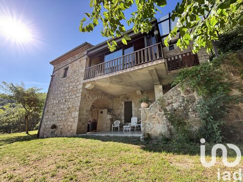   Vente Maison/villa 10 pi�ces Maison - 10 pi�ce(s) - 220 m�