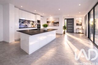  Villa � vendre 4 pi�ces 141 m�