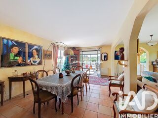  Maison � vendre 10 pi�ces 247 m�