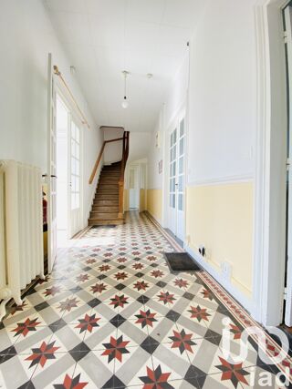  Maison � vendre 10 pi�ces 227 m�