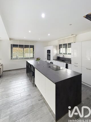  Maison � vendre 5 pi�ces 144 m�