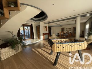  Maison � vendre 10 pi�ces 237 m�