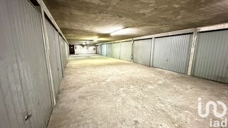  Parking / Garage  vendre 12 m