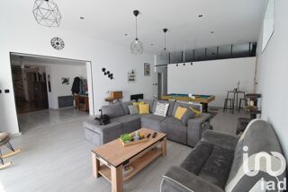  Maison  vendre 10 pices 370 m