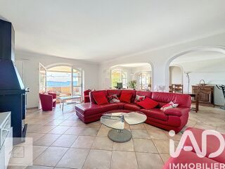  Maison � vendre 6 pi�ces 214 m�