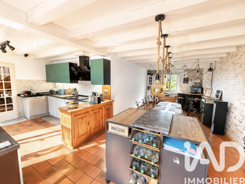   Vente Maison/villa 8 pi�ces Maison - 8 pi�ce(s) - 220 m�