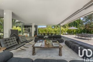  Villa � vendre 6 pi�ces 700 m�