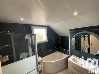  Maison � vendre 8 pi�ces 137 m�