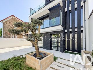  Villa � vendre 6 pi�ces 290 m�