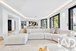  Villa � vendre 8 pi�ces 200 m�