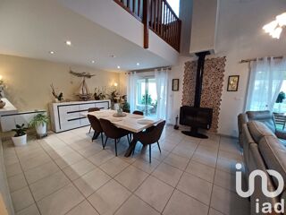  Villa � vendre 8 pi�ces 250 m�