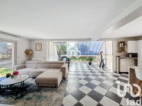   Vente Maison/villa 7 pi�ces Maison - 7 pi�ce(s) - 131 m�